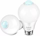 Boxlood Lampada a LED con Sensore di Movimento E27 12W, 1000 LM Luce Bianca Calda 3000K Auto On/Off Lampadine con Sensore Crepuscolare, PIR Sensore Illuminazione di Sicurezza per Veranda Scale