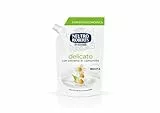 Neutro Roberts Ecoricarica Detergente Intimo Delicato, Ricarica Detergente per l'Igiene Intima con Camomilla, 100% Naturale, Adatto a Pelli Sensibili, per Donne e Bambini, Flaconi da 400 ml