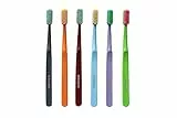 Betadent 1 SPAZZOLINO HARD. Setole dure con punte arrotondate per rimuovere la placca batterica in modo efficace. Un pezzo, colori assortiti