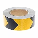 25Mx5cm Nastro Adesivo Riflettente di Avvertimento Riflettente, Sicurezza Segnale Orientamento - Alta Visibilità - Alta Intensità - Riflessione Notturno Banda - Freccia Giallo e Nero, TKD5030