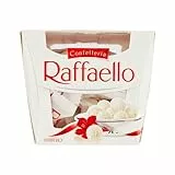 Raffaello - 18 Specialità al Cioccolato Bianco Ricoperto di Scaglie di Cocco, all'Interno un Cremoso Ripieno e una Mandorla Intera, Idea Regalo, Confezione da 324 gr