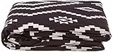 Amazon Basics - Set copripiumino in microfibra, 230 x 220 cm, Nero (Black Aztec)