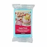 FunCakes Pasta di Zucchero Baby Blue: facile da usare, liscia, flessibile, morbida e pieghevole, perfetta per decorare torte, halal, kosher e senza glutine. 250 gr
