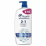 Head & Shoulders Antiforfora Shampoo e Balsamo 2in1 Classic Clean, Fino A 100% Protezione Dalla Forfora Per Cute E Capelli Grassi, Clinicamente Provato, Dermatologicamente Testato, 900ml