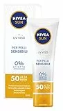 NIVEA SUN UV Viso Crema Solare per Pelli Sensibili FP50 da 50 ml, Crema viso con 0% effetto appiccicoso, Crema idratante e protettiva che protegge dalle irritazioni