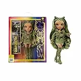 Rainbow High Fashion Doll: OLIVIA WOODS. Bambola Verde Mimetico con Vestito alla Moda e Oltre 10 Accessori di Gioco Colorati. Dai 4 ai 12 Anni