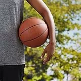 Amazon Basics - Palla da basket in PU composita, dimensioni ufficiali, Marrone