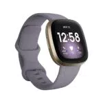 Fitbit Versa 3 Orologio Intelligente Per Benessere E Forma Fisica Con Sei Mesi Di Abbonamento Incluso