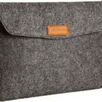 Amazon Basics - Custodia a guaina in feltro, per laptop 13 Pollici