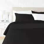 Amazon Basics - Set copripiumino in rasatello, 260 x 220 cm / 50 x 80 cm x 2