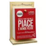 Il Calendario Filosofico 2023 con Supporto in Legno