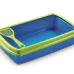 Lettiera Igienica per Gatti con Paletta in Plastica Toilette Colore Blu o Rosa