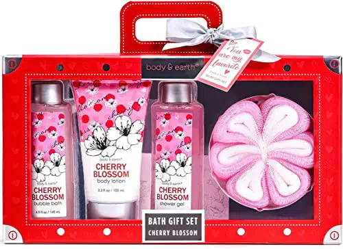Body & Earth Set Confezione Regalo Donna 4 Pcs, con Gel Doccia