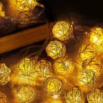 Catena Luminosaecone 4M 20 LED Luci Stringa LED a Batteria per feste di matrimonio