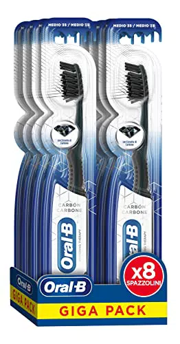 Oral-B Whitening Therapy Spazzolino Denti Manuale al Carbone