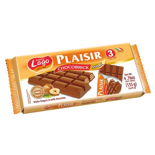 LAGO, Plaisir ChocoBrick 3x45g, Wafer con Crema alla Nocciola 24% Ricoperti da un Dolce Strato di Cioccolato al Latte