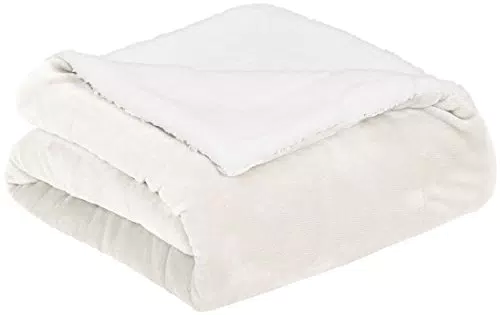 Amazon Basics - Coperta in micro-mink e sherpa, 150 x 200 cm