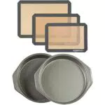 3 tappetini da forno in silicone + Set di 2 teglie rotonde da torta