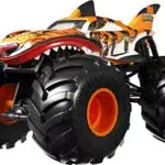 Hot Wheels- Assortimento Monster Truck con Ruote Giganti