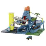 Matchbox - Fuga dal Vulcano Playset, include 1 veicolo Matchbox