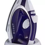 Russell Hobbs Ferro da Stiro, Anticalcare, Colpo di vapore 135g/min, Senza Filo