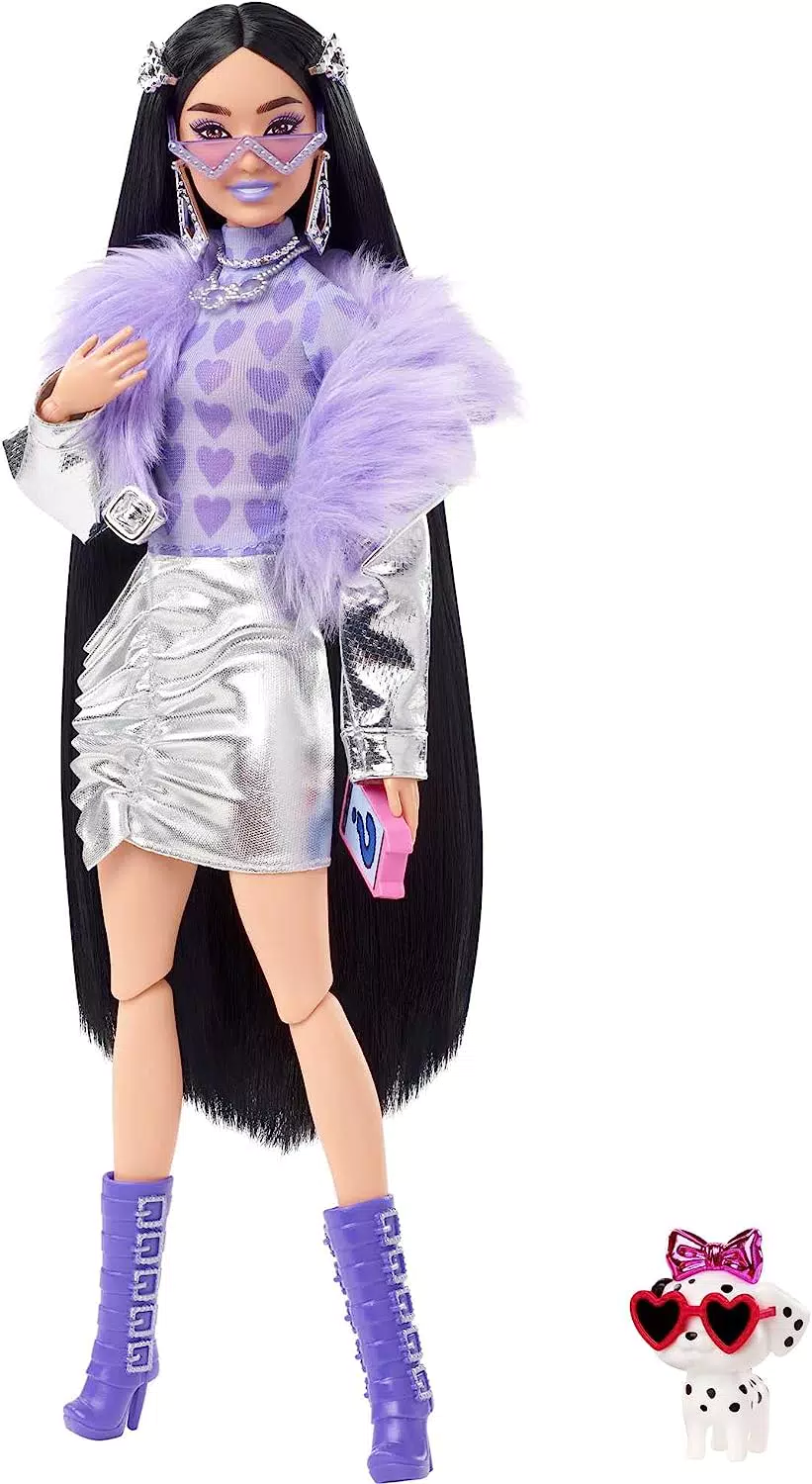 Barbie Extra con Giacca Metallizzata e Gonna Coordinata