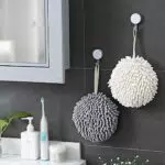 Ciniglia Asciugamani Ball Kamanan 2pcs Appeso Asciugamano Morbido Assorbente Microfibra Coral Velvet Mano Panno Panno di Ceniglia per Bagni e Cucine