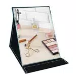 Amazon Brand - Umi, Specchio Portatile Pieghevole con Base Regolabile 17 x 23