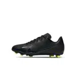 Nike Jr. Mercurial Vapor 15 Club Fg/MG, Little/Big Kids' Multi-Ground Soccer Cleats
