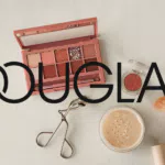 Acquista lo spray termoprotettore per capelli sullo shop online di Douglas