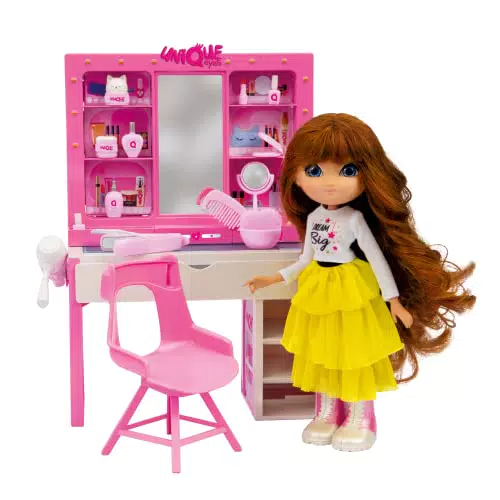 Unique Eyes - Set Beauty Day con bambola articolata alta 25cm inclusa che segue il tuo sguardo