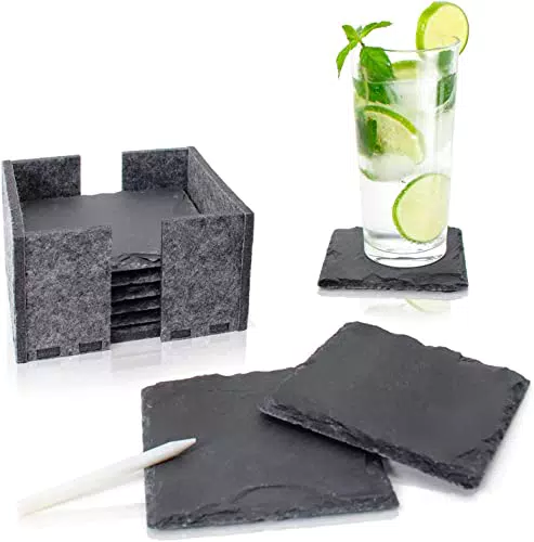 AMAZY Sottobicchieri in Ardesia con Penna Gesso - Set sottobicchieri in Ardesia 100% Naturale con Supporto in Feltro - Ottima Idea Regalo