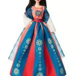 Barbie Signature - Capodanno Lunare Cinese 2023, Bambola da Collezione con Abito Hanfu Tradizionale