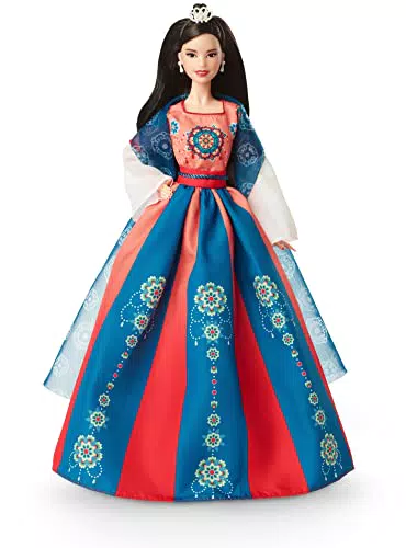 Barbie Signature - Capodanno Lunare Cinese 2023, Bambola da Collezione con Abito Hanfu Tradizionale