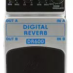 Behringer DR600 Pedale per effetti di riverbero stereo digitale