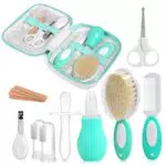 NEWSTYLE Set per la Cura del Bambino, comprende Forbicine Lima unghie Tronchesine Aspiratore Nasale Pettine Spazzola Massaggiagengive Molar Sticks