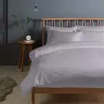 Pizuna Set Singolo 400 di lenzuola blu navy 140x200 cotone 100% fibra lunga. Il set di lenzuola per letto in satin morbido include 1 lenzuolo con angoli