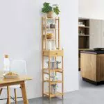 Scaffale a Torre in Bambù 163 x 33 x 28 cm Mobile a Terra con Cassetto e 7 Ripiani Organizzatore Portaoggetti per Cucina/Bagno