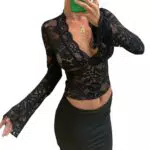 Crop Top Loalirando con Maniche Lunghe e Scollo a V in Pizzo Floreale - Donna