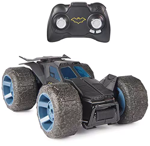 DC Comics Batman Stunt Force Batmobile telecomandata con action figure Batman