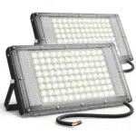 Faretti LED Glostars da 40 W per esterni: potenza 4100 lm, luce 6000 K, IP66 impermeabile.