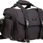 Amazon Basics - Borsa a Tracolla per Fotocamere SLR e Accessori Impermeabile e Antishock