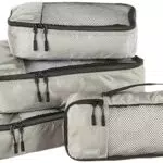 Amazon Basics Organizer da Viaggio Salvaspazio con Cerniera - Set da Viaggio 4 Pezzi