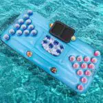 Beer Pong Gonfiabile Colmanda: Galleggiante con Supporti per Tazza - Gioco Alcolico per Feste
