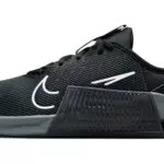 Nike Metcon 9 FlyEase Sneaker Uomo