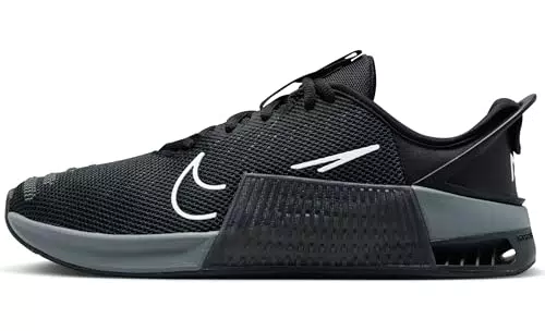 Nike Metcon 9 FlyEase Sneaker Uomo
