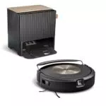 iRobot Roomba Combo j9+: Robot Aspirapolvere Lavapavimenti con Base Autosvuotante e Tecnologia SmartScrub