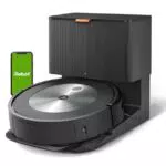 iRobot Roomba J7+ Robot Aspirapolvere Wi-Fi con Svuotamento Automatico e Rilevamento Ostacoli
