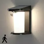 Lightsjoy Lampada da Esterno con Sensore di Movimento Solare IPX4 per Giardini e Cortili