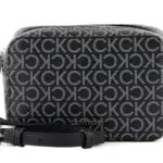 Calvin Klein Borsa a Tracolla Donna Ck Must Camera Bag Piccola